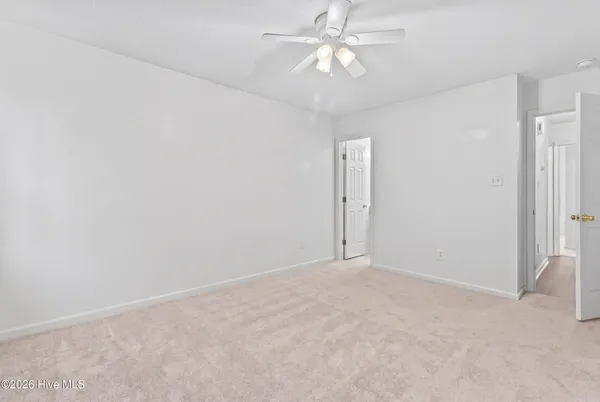 $1,350 | 112 Kobe Drive, Havelock, NC 28532