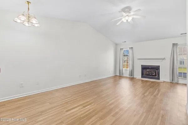 $1,350 | 112 Kobe Drive, Havelock, NC 28532