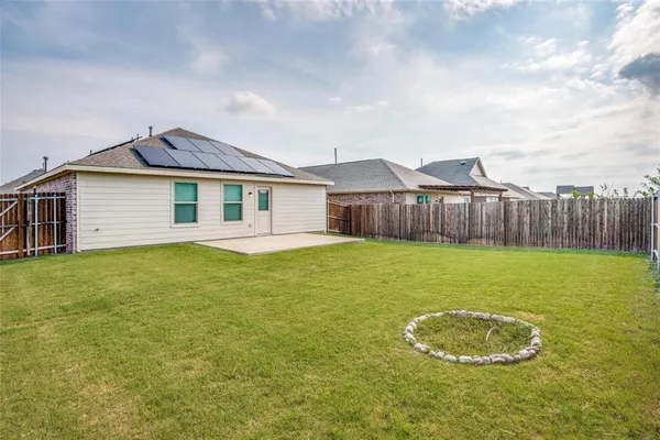 $1,800 | 1701 Deerchase Drive, Anna, TX 75409