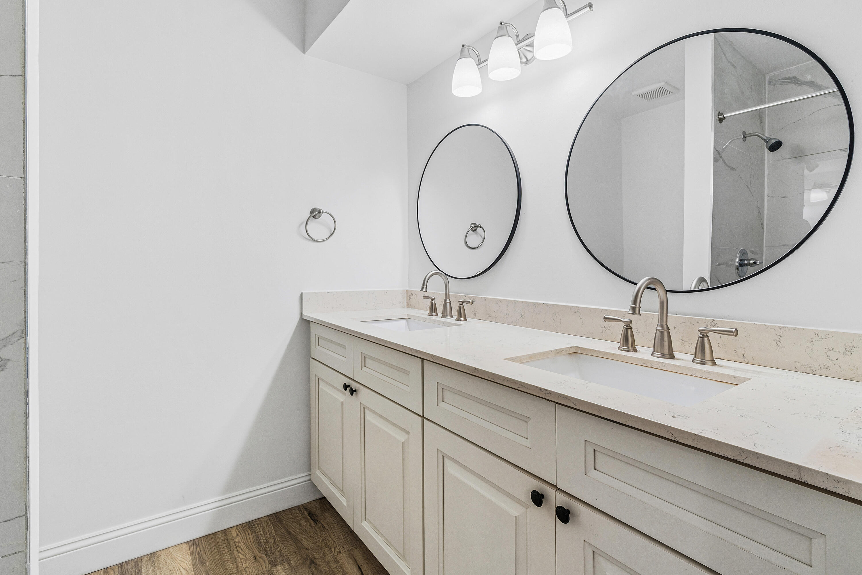 7536 Courtyard Run East Boca Raton, FL 33433 - Photo 25 of 25 a bathroom with a sink and a mirror