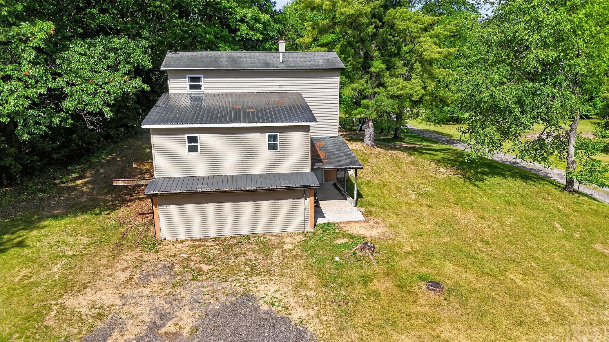 10260 North Ferris Road Riverdale, MI 48877 - Photo 50 of 57 57-10260-N-Ferris-Rd-WindowStill