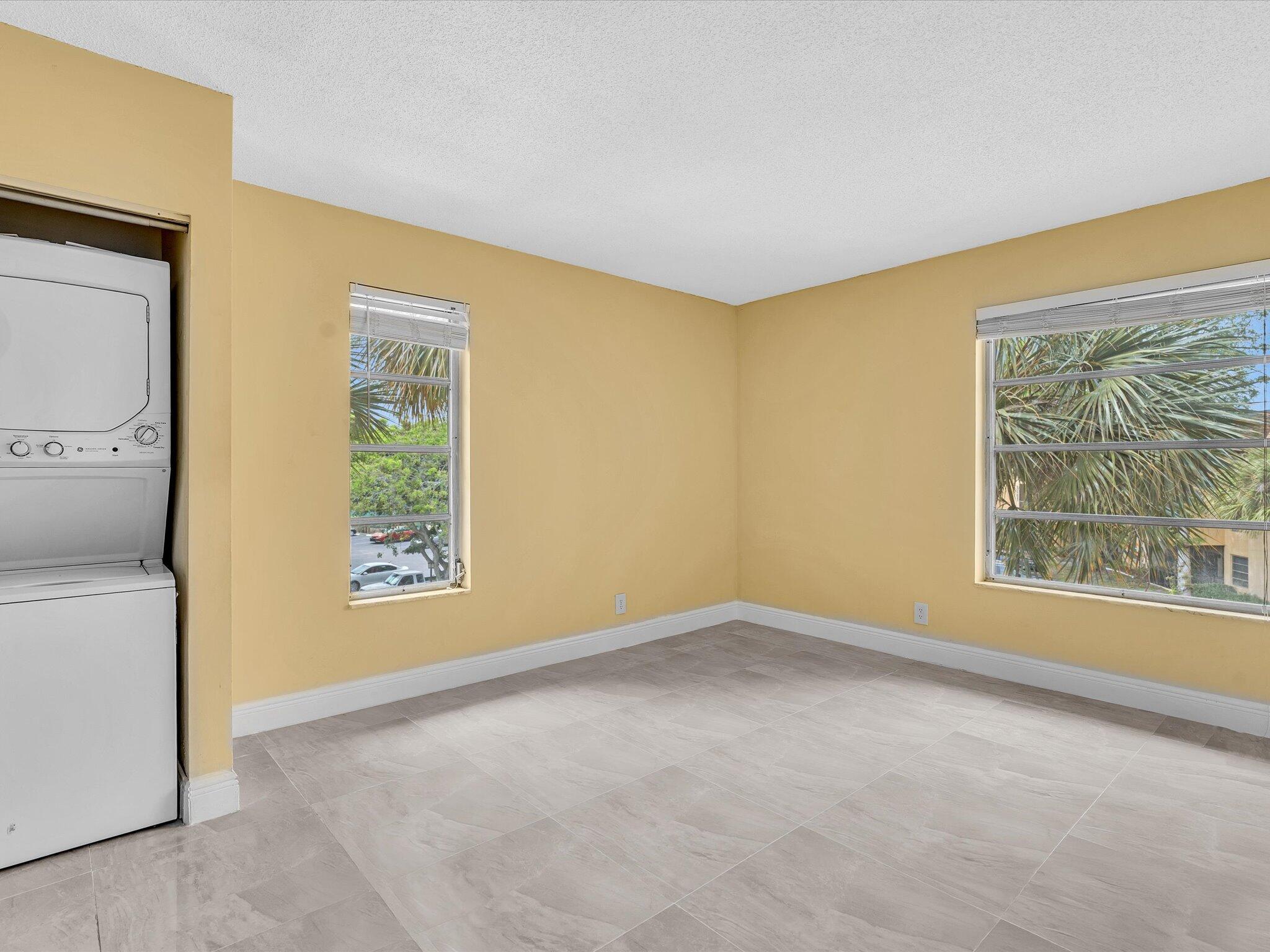 470 Northwest 20th Street, Unit 3020 Boca Raton, FL 33431 - Photo 22 of 43 Primary End unit