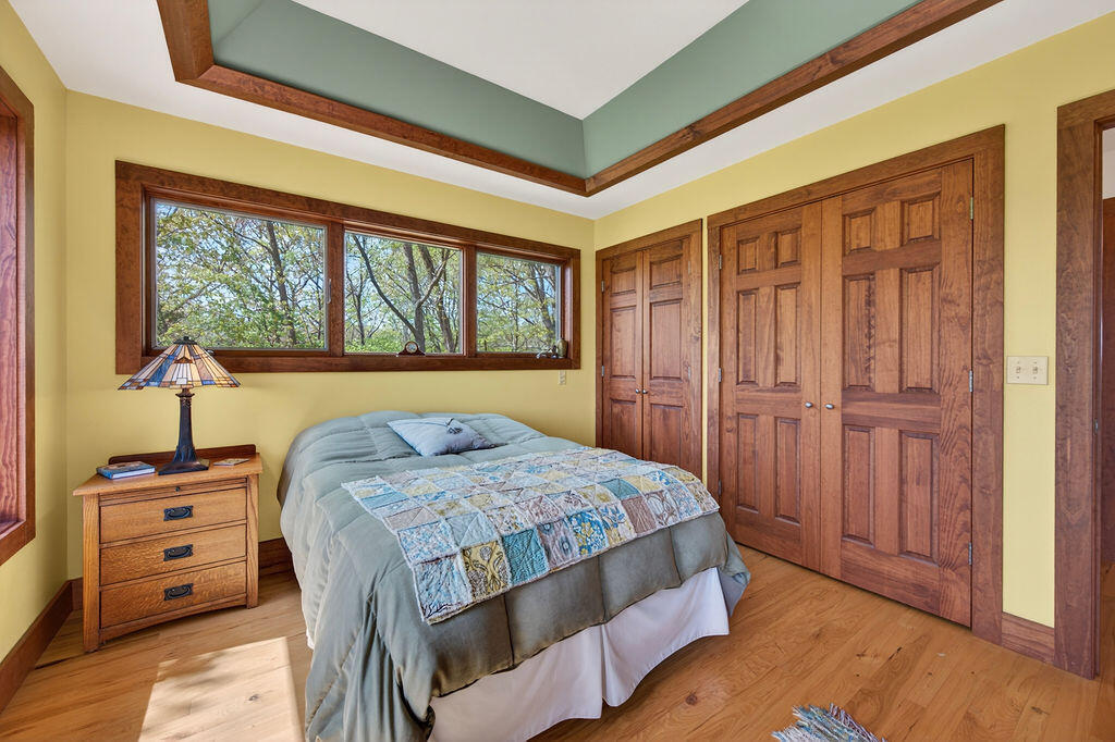 13287 Eagles View Road Freeman, WI 54628 - Photo 17 of 32 Main Bed 2