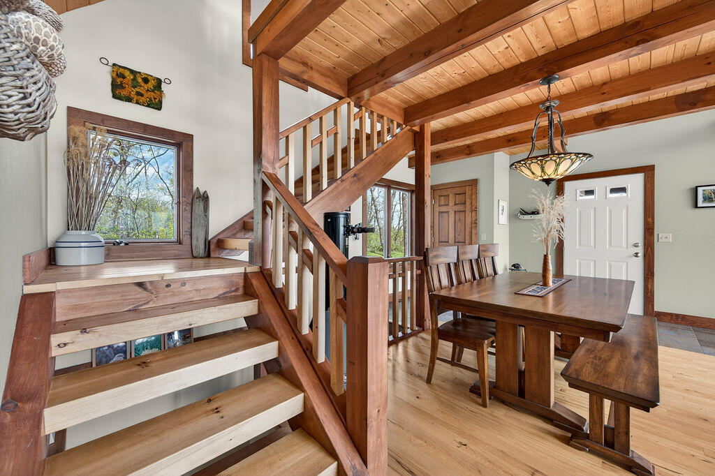13287 Eagles View Road Freeman, WI 54628 - Photo 19 of 32 Upstair Loft