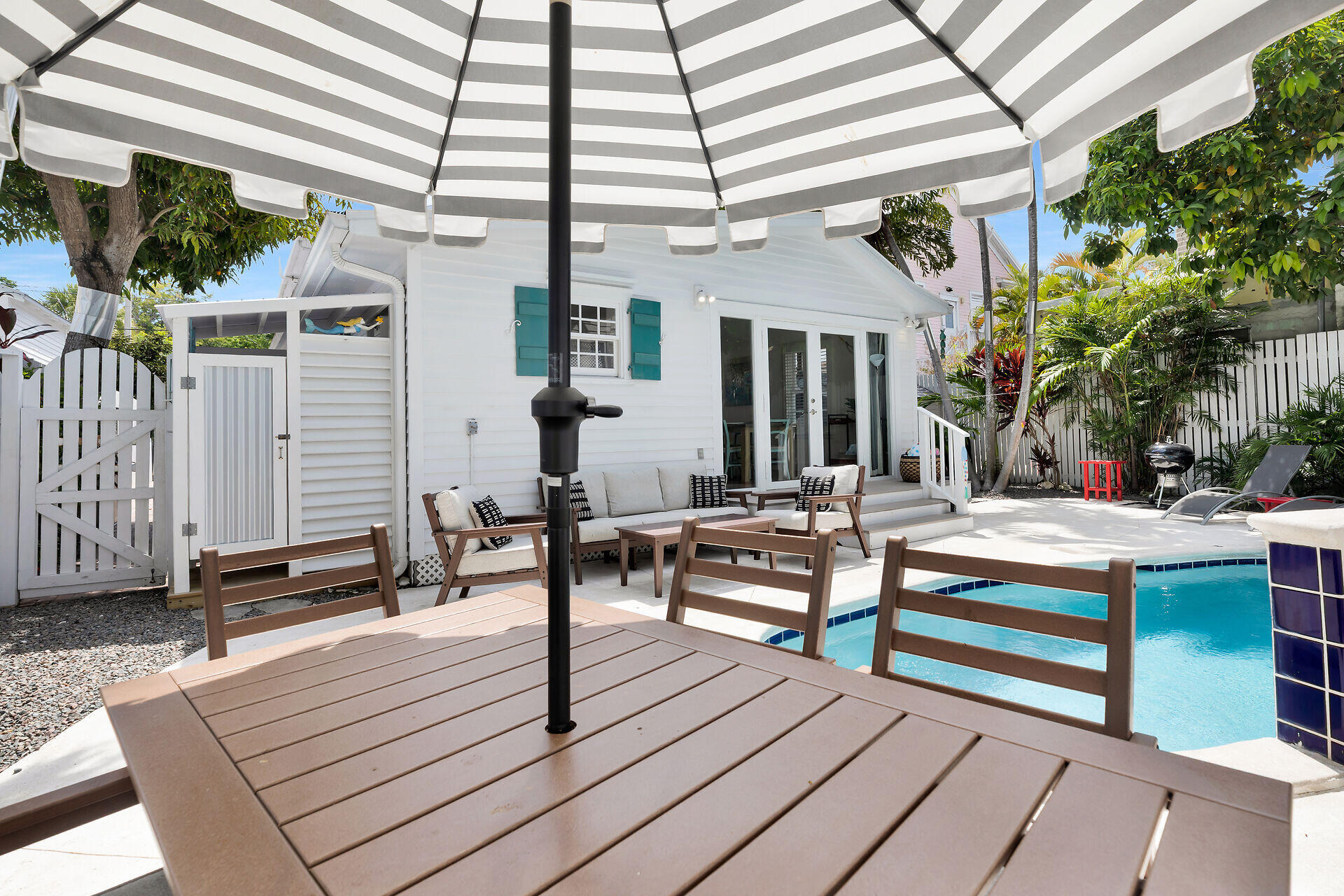 1005 Watson Street, Unit 1 Key West, FL 33040 - Photo 30 of 34 backyard