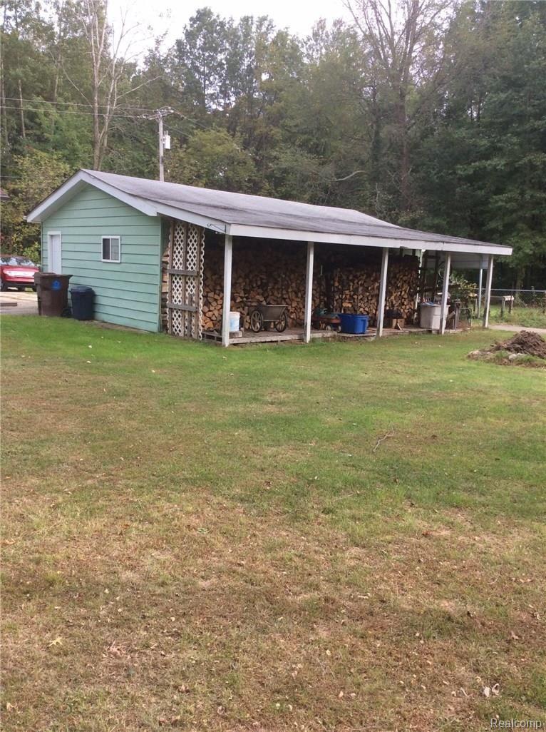 44030 Harris Road Belleville, MI 48111 - Photo 16 of 18 image.jpg