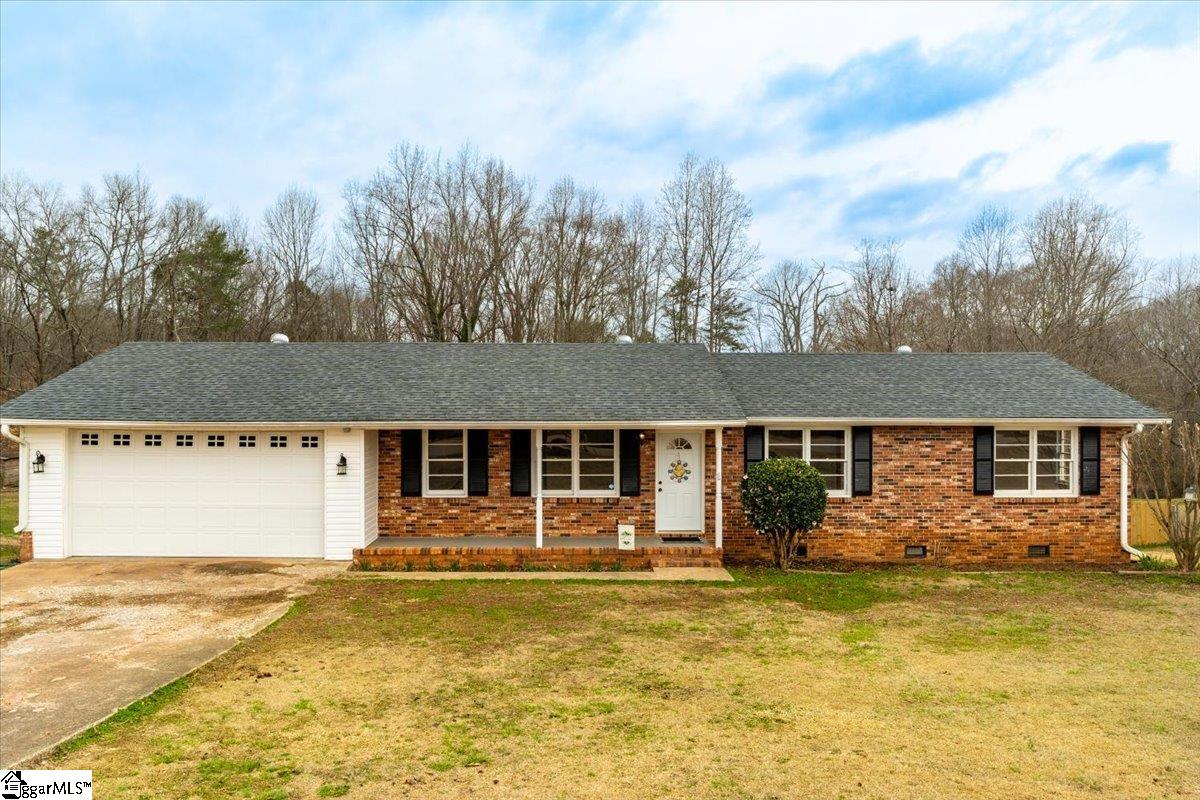 409 Boling Road Greenville, SC 29611 - Photo 1 of 30 Gallery Image 1