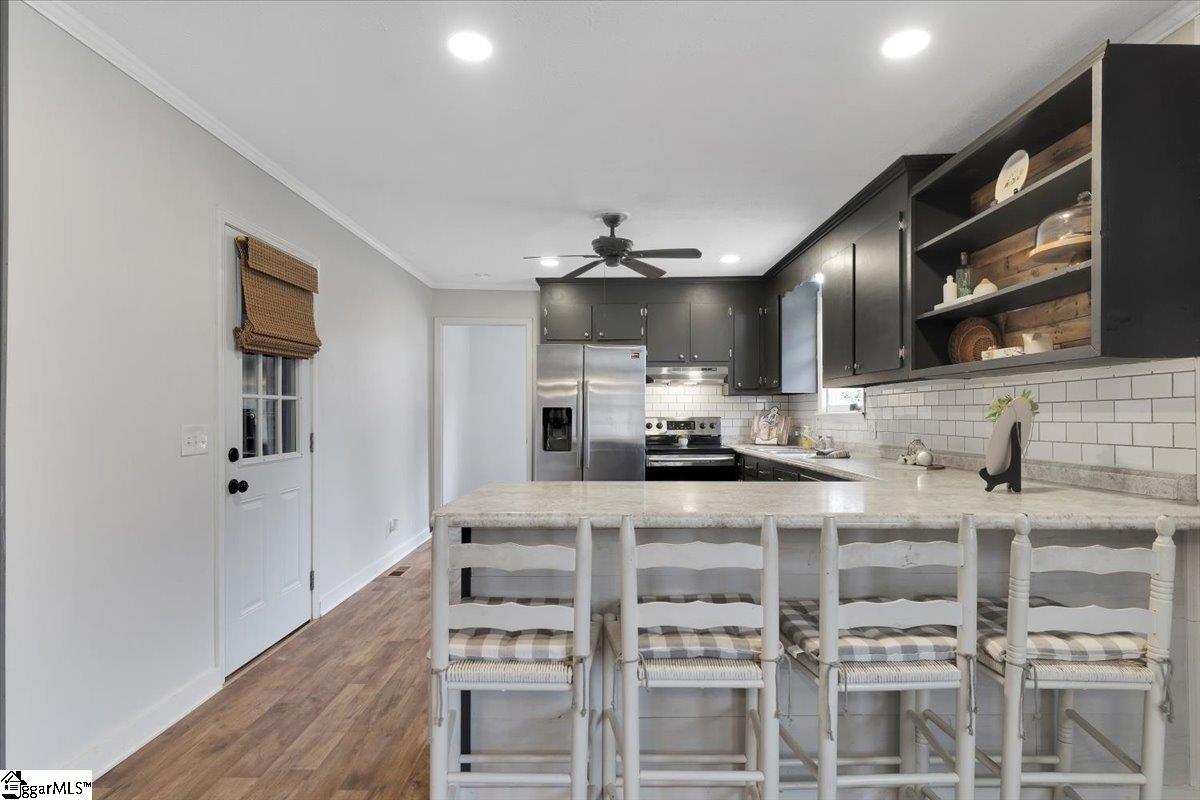 409 Boling Road Greenville, SC 29611 - Photo 8 of 30 Gallery Image 8