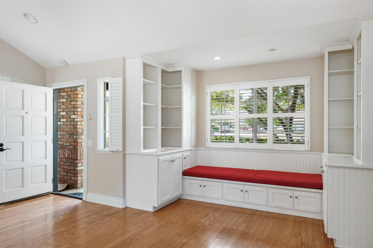 203 Vester Sted Solvang, CA 93463 - Photo 5 of 66 _ROY5801