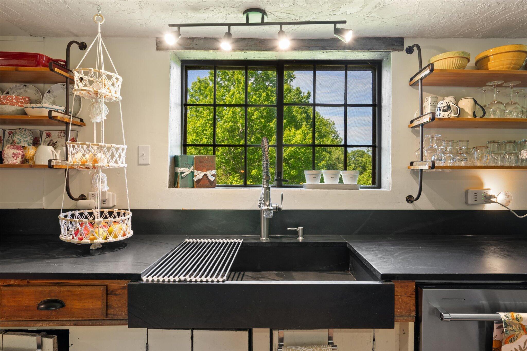 468 Hinckley Ridge Road Blue Hill, ME 04614 - Photo 17 of 74 19-Kitchen