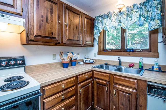 $699,000 | 26 Private West 4, Maidstone, VT 05905