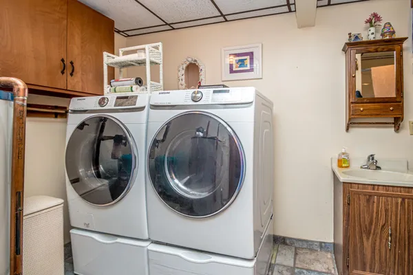 $699,000 | 26 Private West 4, Maidstone, VT 05905