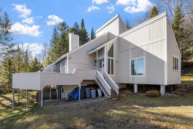 $699,000 | 26 Private West 4, Maidstone, VT 05905