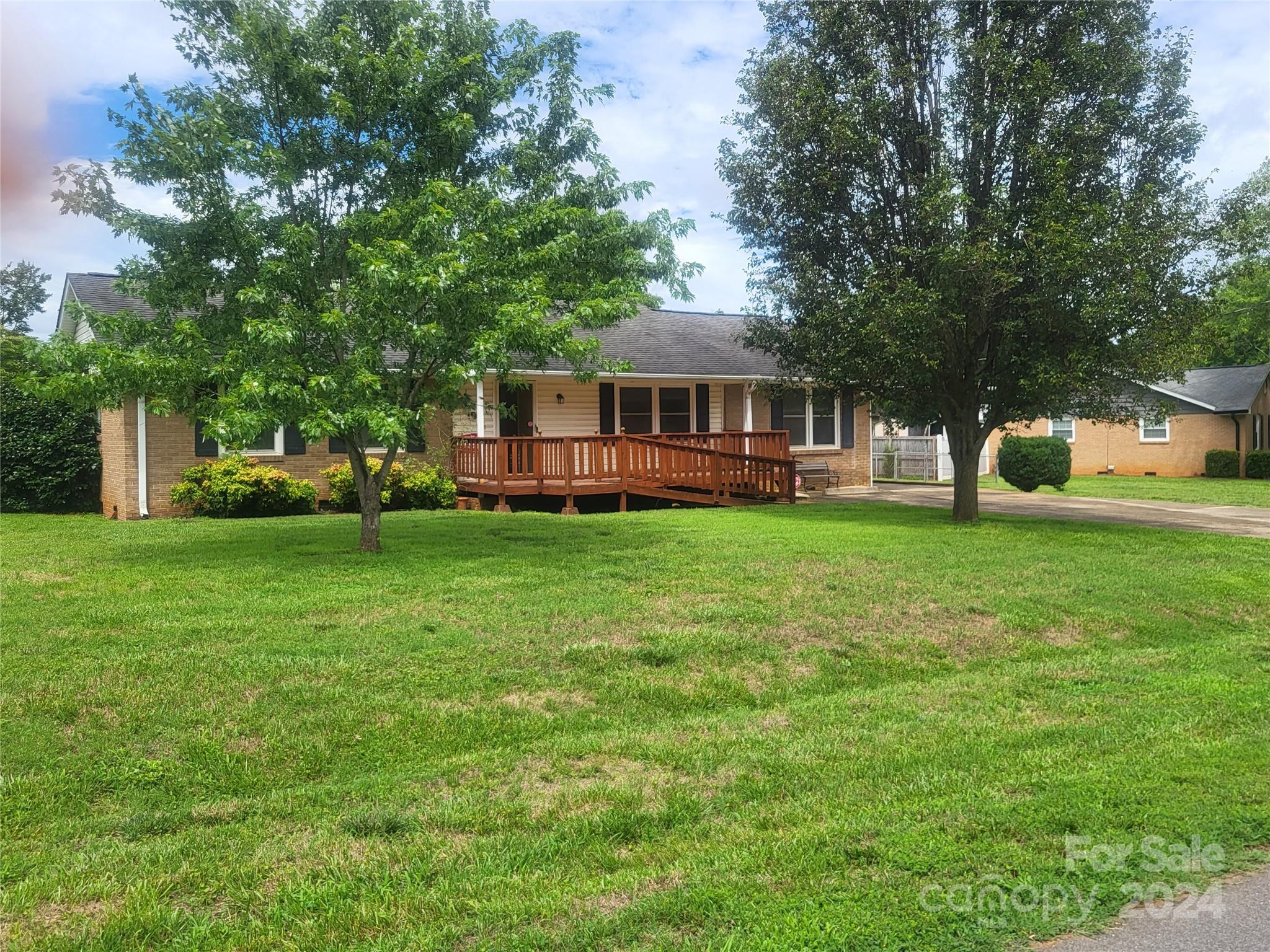 8817 Singingpine Road Charlotte, NC 28214 - Photo 1 of 13 Gallery Image 1