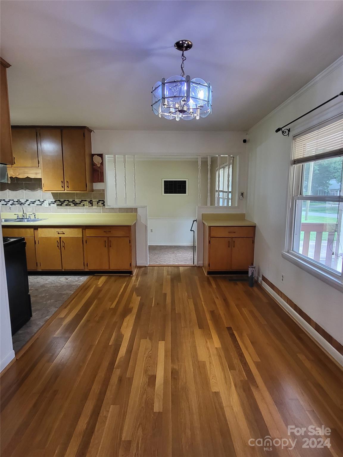 8817 Singingpine Road Charlotte, NC 28214 - Photo 8 of 13 Gallery Image 8