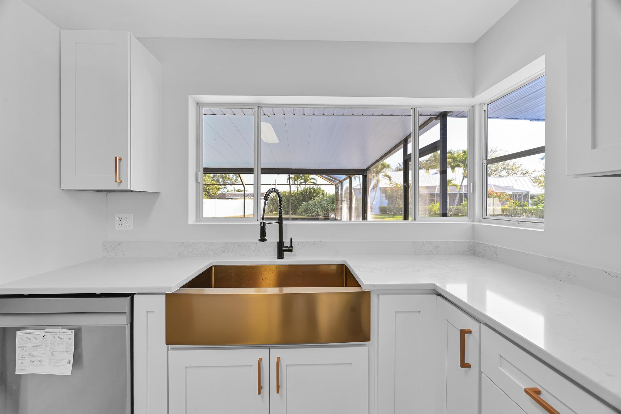 1704 Southeast Adair Road Port St. Lucie, FL 34952 - Photo 28 of 54 Kitchen