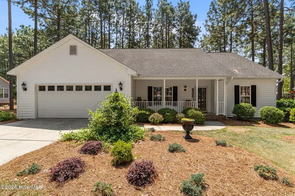 $410,000 | 115 Vincent Way, Aberdeen, NC 28315