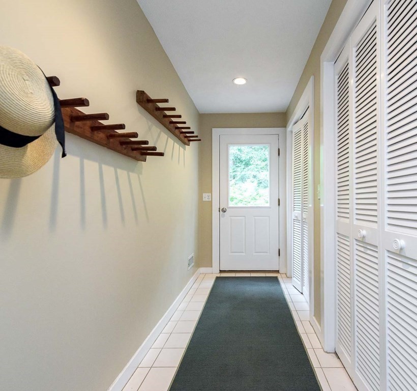 7 Cold Spring Brook Road Hopkinton, MA 01748 - Photo 18 of 39