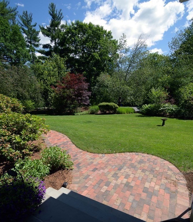 7 Cold Spring Brook Road Hopkinton, MA 01748 - Photo 3 of 39