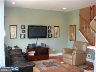 4 York Road West Windsor, NJ 08550 - Photo 5 of 12 Gallery Image 5