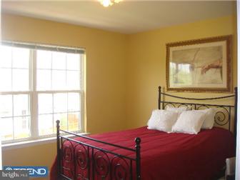 4 York Road West Windsor, NJ 08550 - Photo 7 of 12 Gallery Image 7