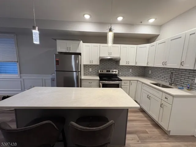 $3,000 | 274 Governor Street, Paterson, NJ 07501