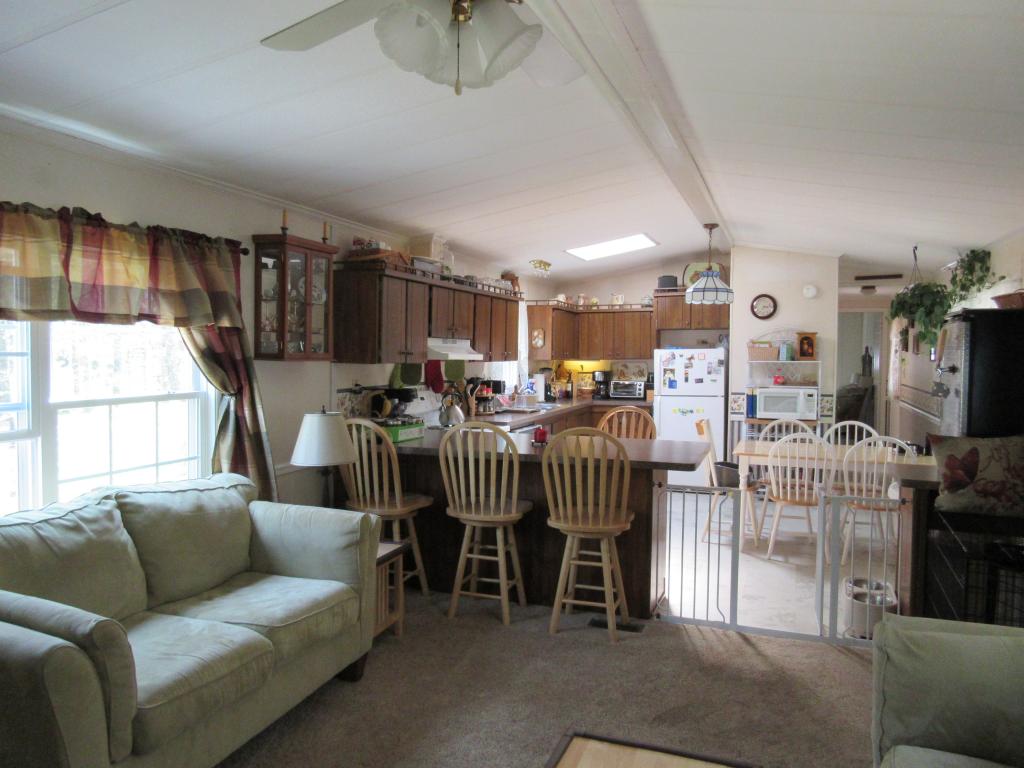 7 Cumberland Road Wolfeboro, NH 03894 - Photo 6 of 16 Gallery Image 6