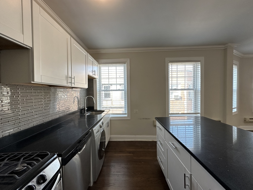918 Green Bay Road, Unit 3B Winnetka, IL 60093 - Photo 7 of 20