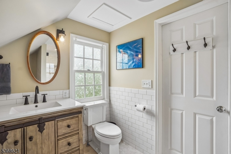 32 Potterstown Road Oldwick, NJ 08858 - Photo 36 of 45