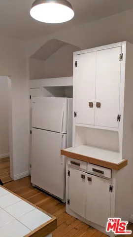 $4,400 | 850 Tularosa Drive, Unit A, Los Angeles, CA 90026