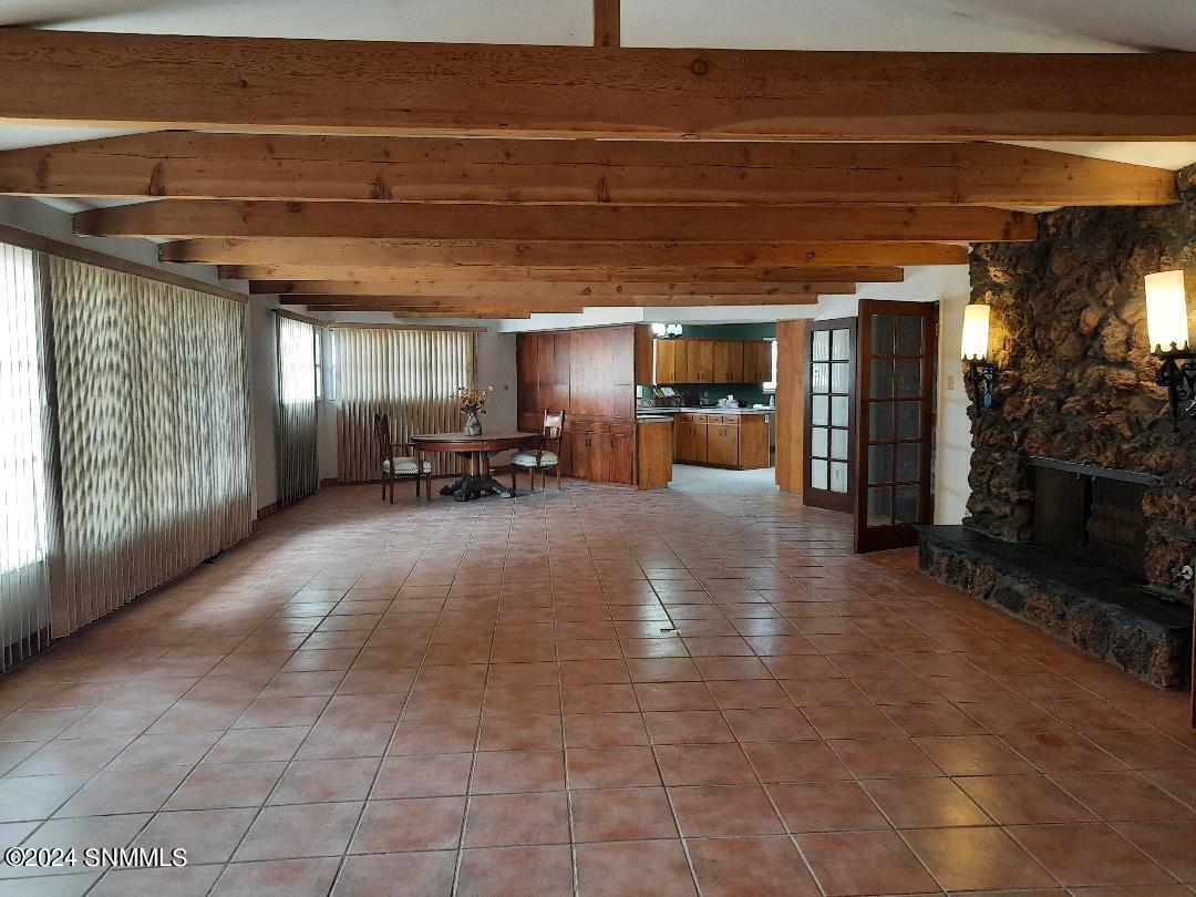3216 3 Saints Road Anthony, NM 88021 - Photo 10 of 30 family room