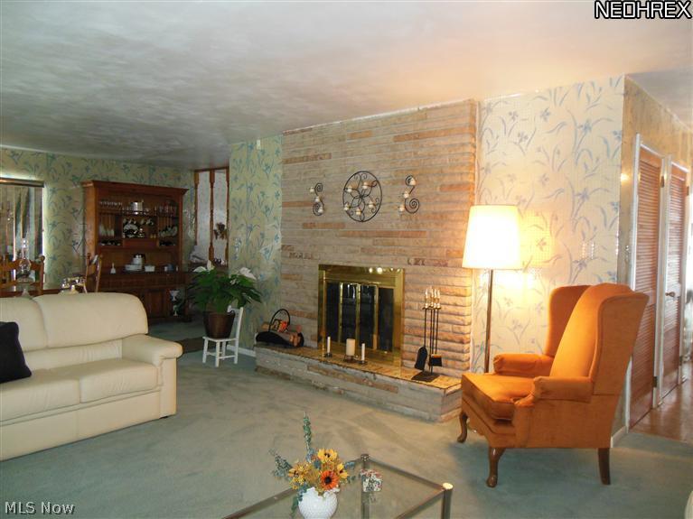 1610 Volney Road Youngstown, OH 44511 - Photo 2 of 19 Gallery Image 2