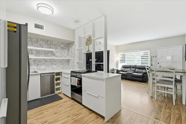 $1,500 | 2400 Franciscan Drive, Unit 38, Clearwater, FL 33763