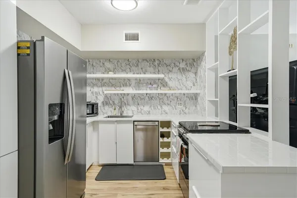 $1,500 | 2400 Franciscan Drive, Unit 38, Clearwater, FL 33763
