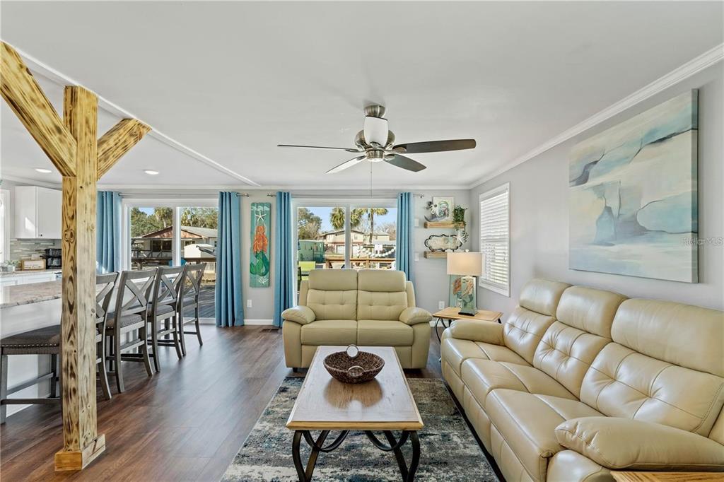 6051 Colony Circle Weeki Wachee, FL 34607 - Photo 11 of 44