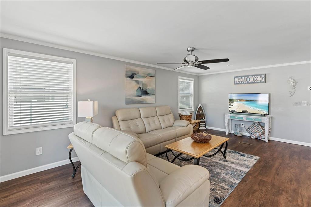 6051 Colony Circle Weeki Wachee, FL 34607 - Photo 17 of 44