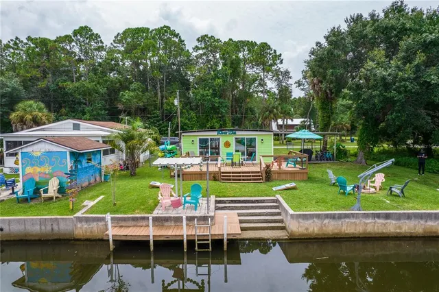 $299,900 | 6051 Colony Circle, Weeki Wachee, FL 34607