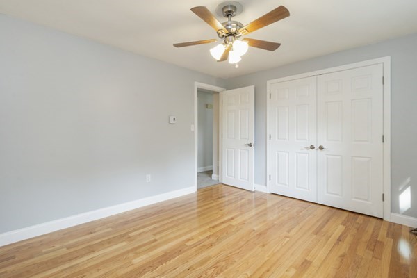 237 Mendon Road Attleboro, MA 02703 - Photo 10 of 25 Gallery Image 10