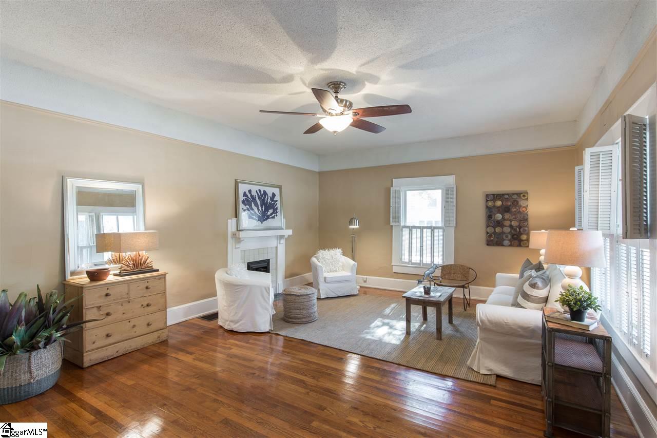 221 Grove Road Greenville, SC 29605 - Photo 2 of 24