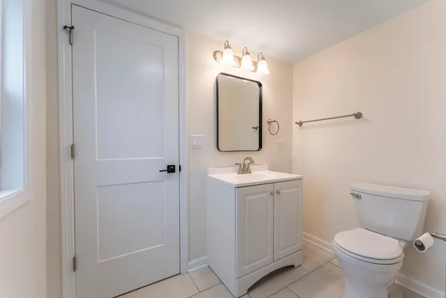 $329,000 | 142 Jefferson Street, Montgomery, IL 60538