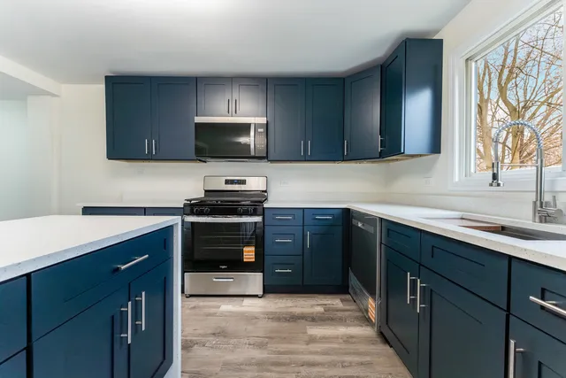 $329,000 | 142 Jefferson Street, Montgomery, IL 60538