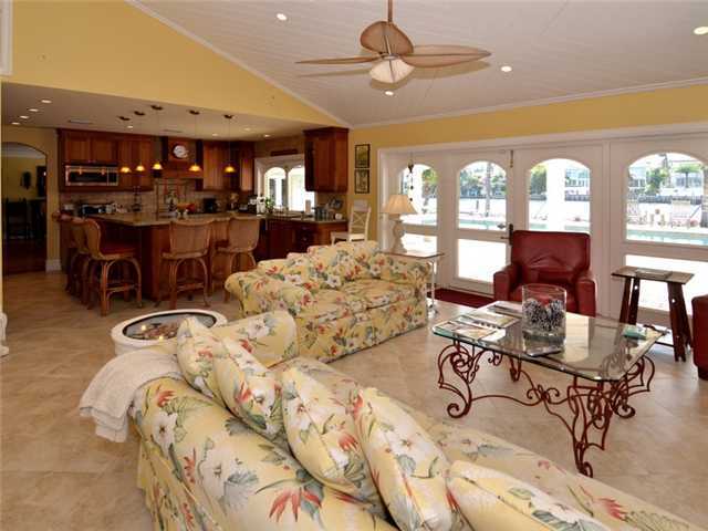 690 Northeast 5th Avenue Boca Raton, FL 33432 - Photo 8 of 25 Additional Photo