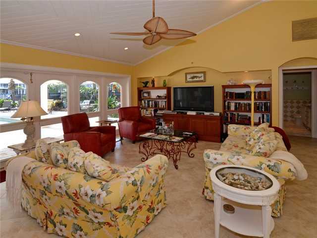 690 Northeast 5th Avenue Boca Raton, FL 33432 - Photo 9 of 25 Additional Photo