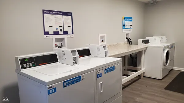 $659 | 129 West Hendricks Street, Unit 2, Shelbyville, IN 46176