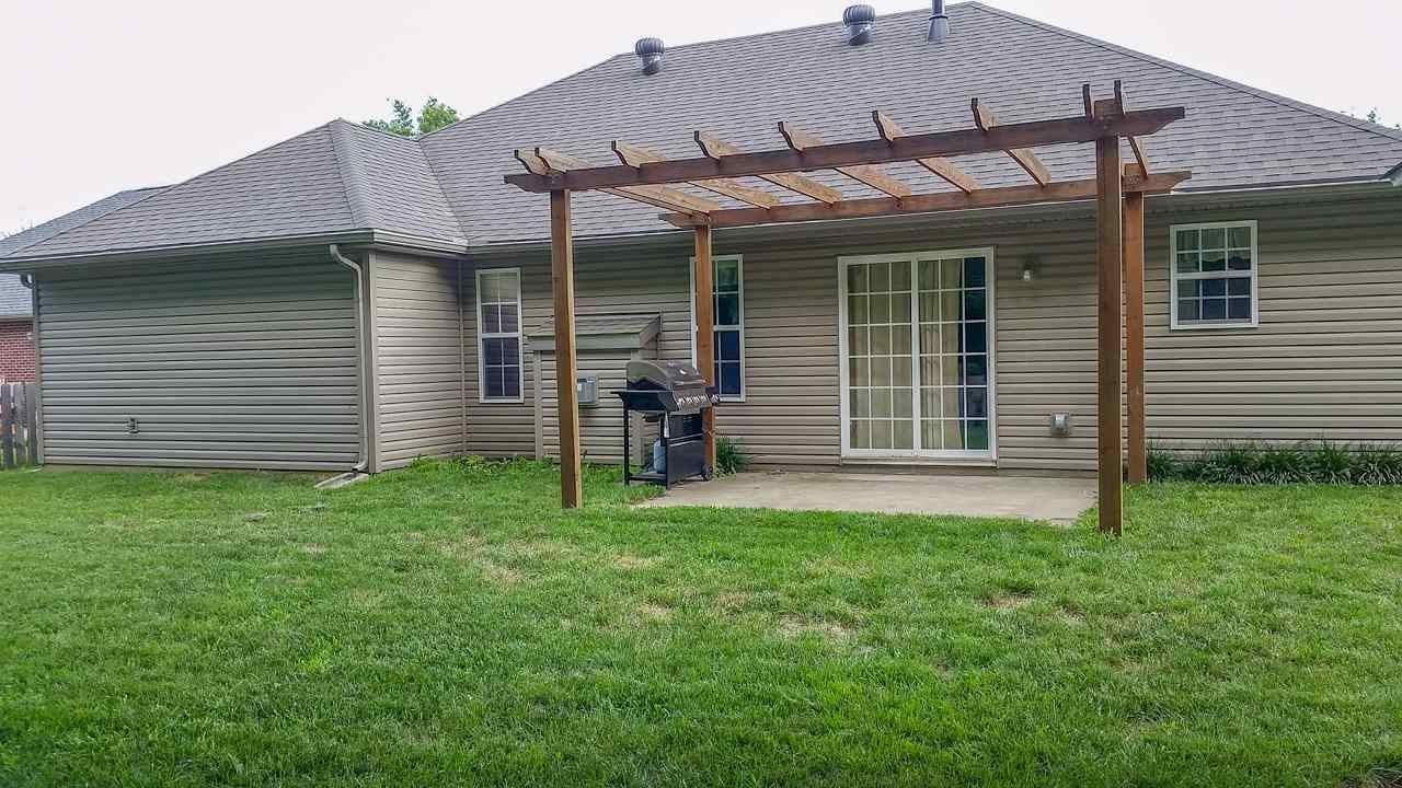 8120 Cedar Point Drive Newburgh, IN 47630 - Photo 2 of 26