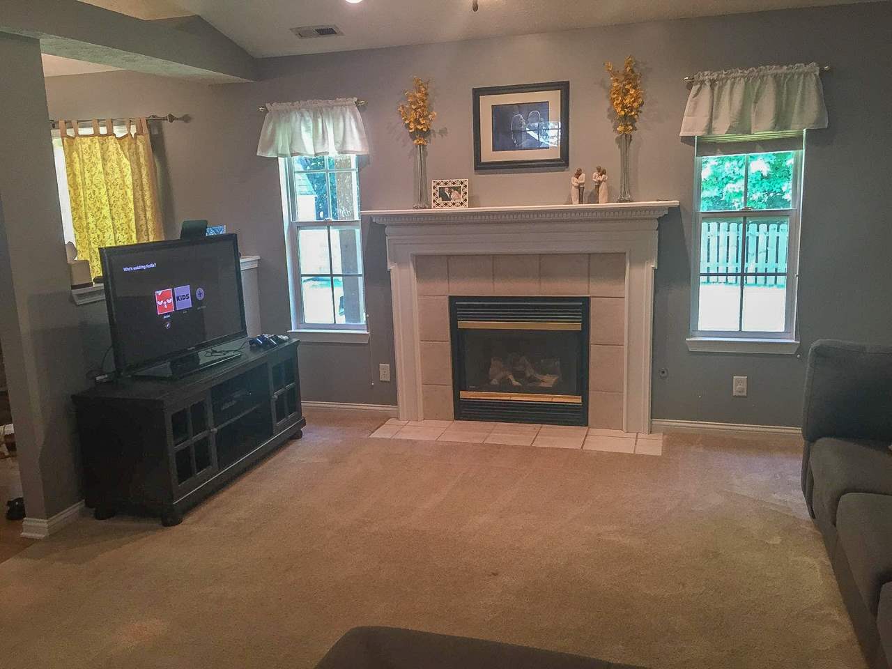 8120 Cedar Point Drive Newburgh, IN 47630 - Photo 5 of 26