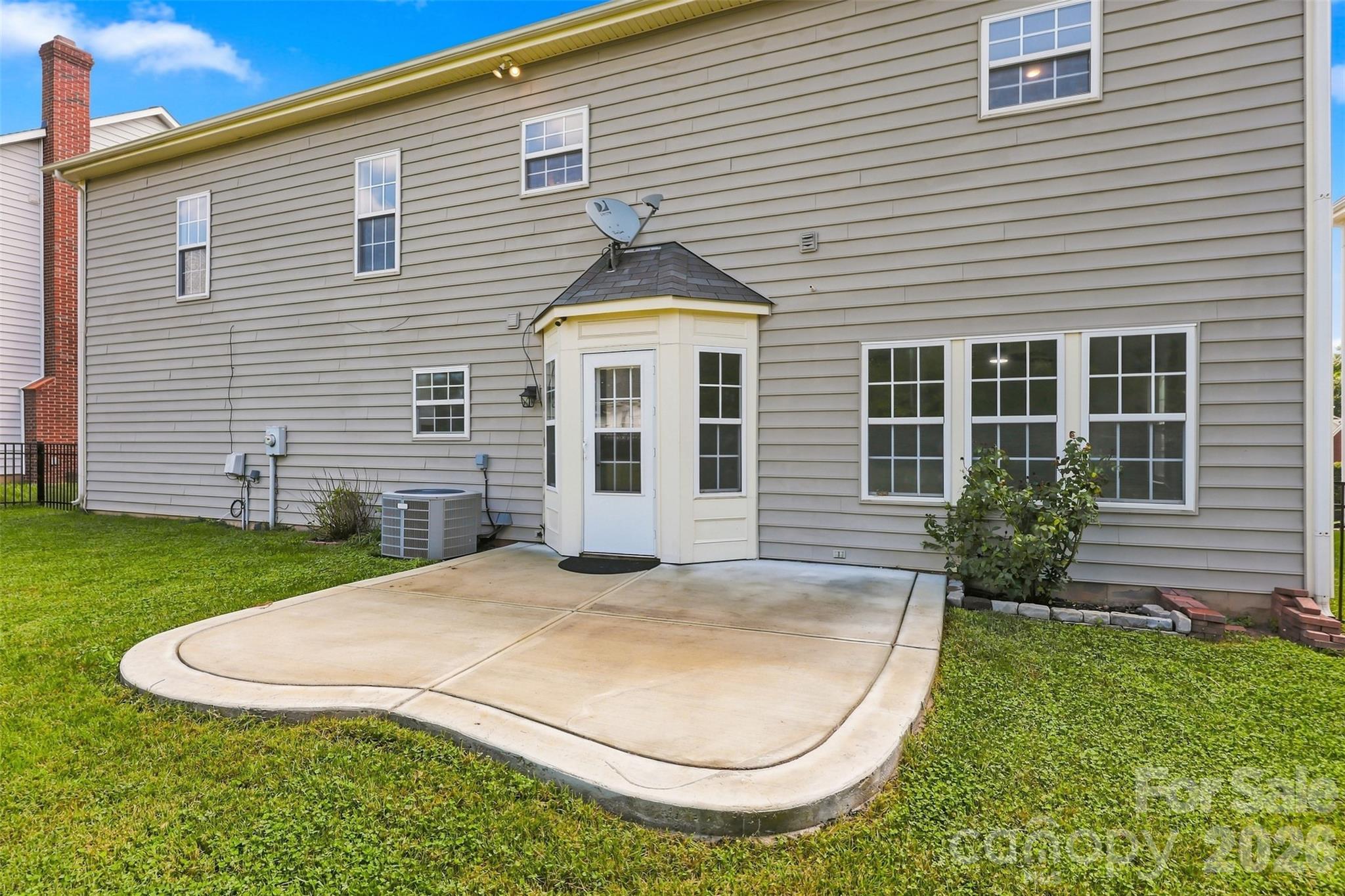 505 Whitehead Court Fort Mill, SC 29708 - Photo 34 of 43 Gallery Image 34