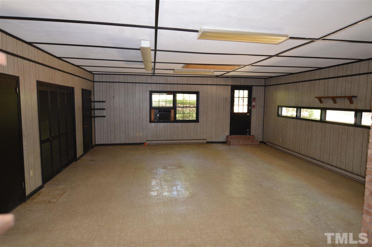 112 Bayleaf Drive Raleigh, NC 27615 - Photo 19 of 25 This garage could easily be reverted to a two car garage