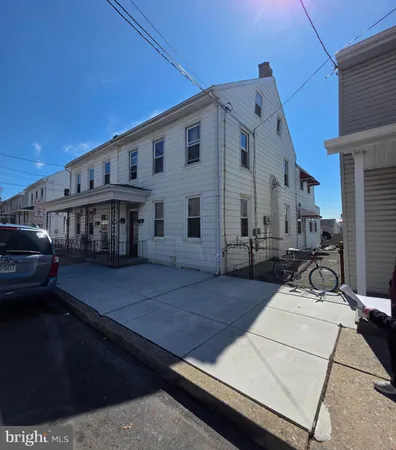 $230,000 | 528 Maple Street, Lebanon, PA 17046