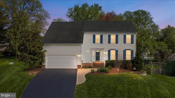 $995,000 | 13132 Thornapple Place, Herndon, VA 20171